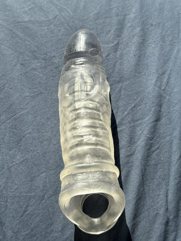 Butch sleeve