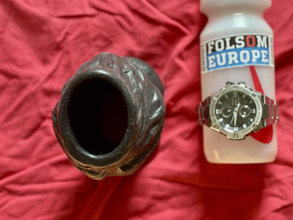 PIGHOLE FF Squeal