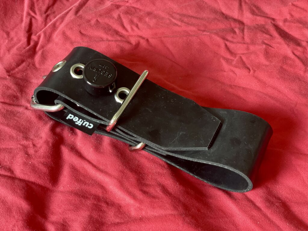 rubstraints - belt short