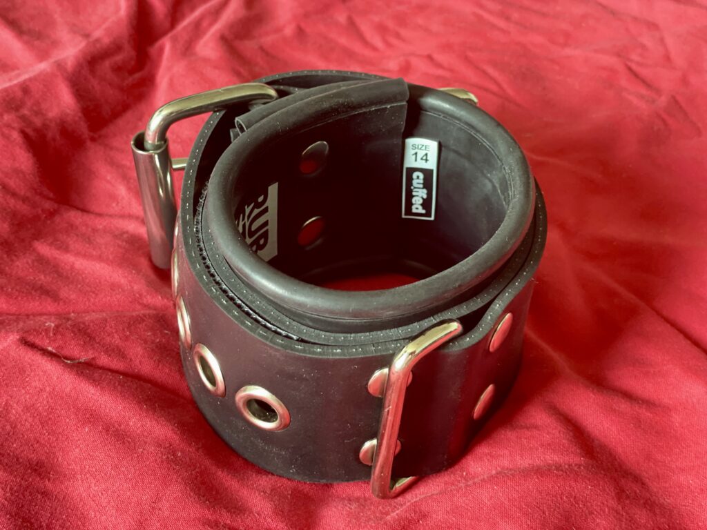 rubstraints - wrist 14