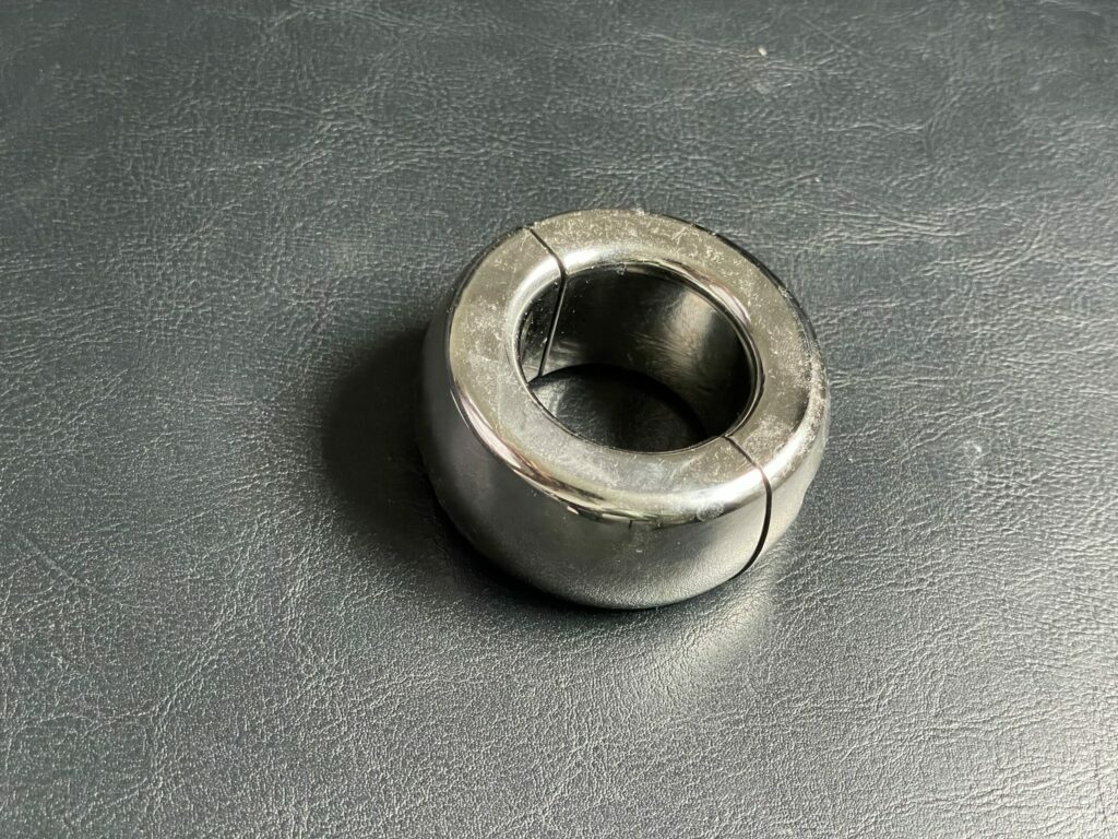 Ball Stretcher