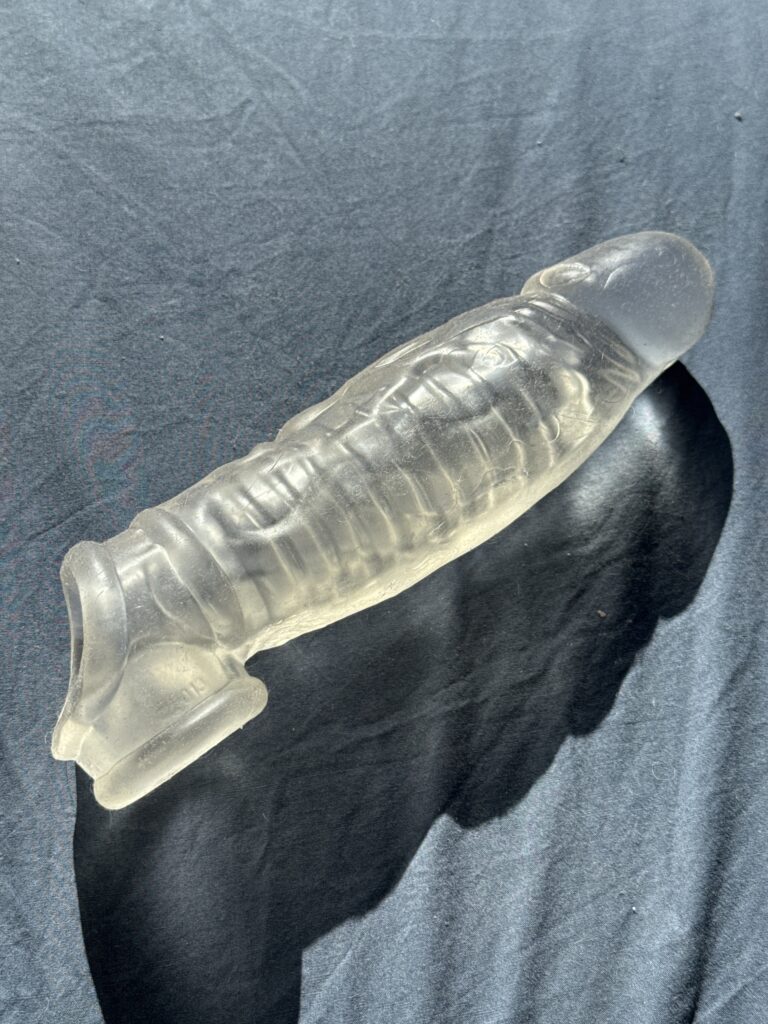 Butch sleeve